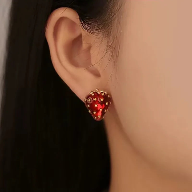 the cherie earrings disco reign